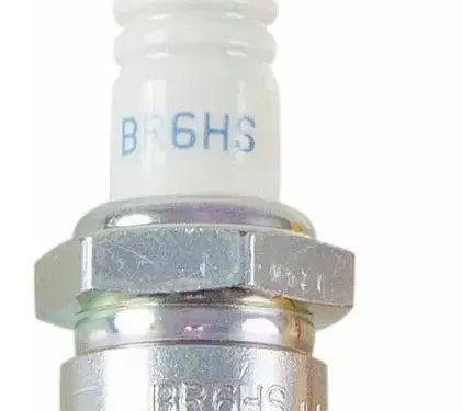 Свеча NGK BR6HS (3922) (аналог CИ12РТ) ориг.